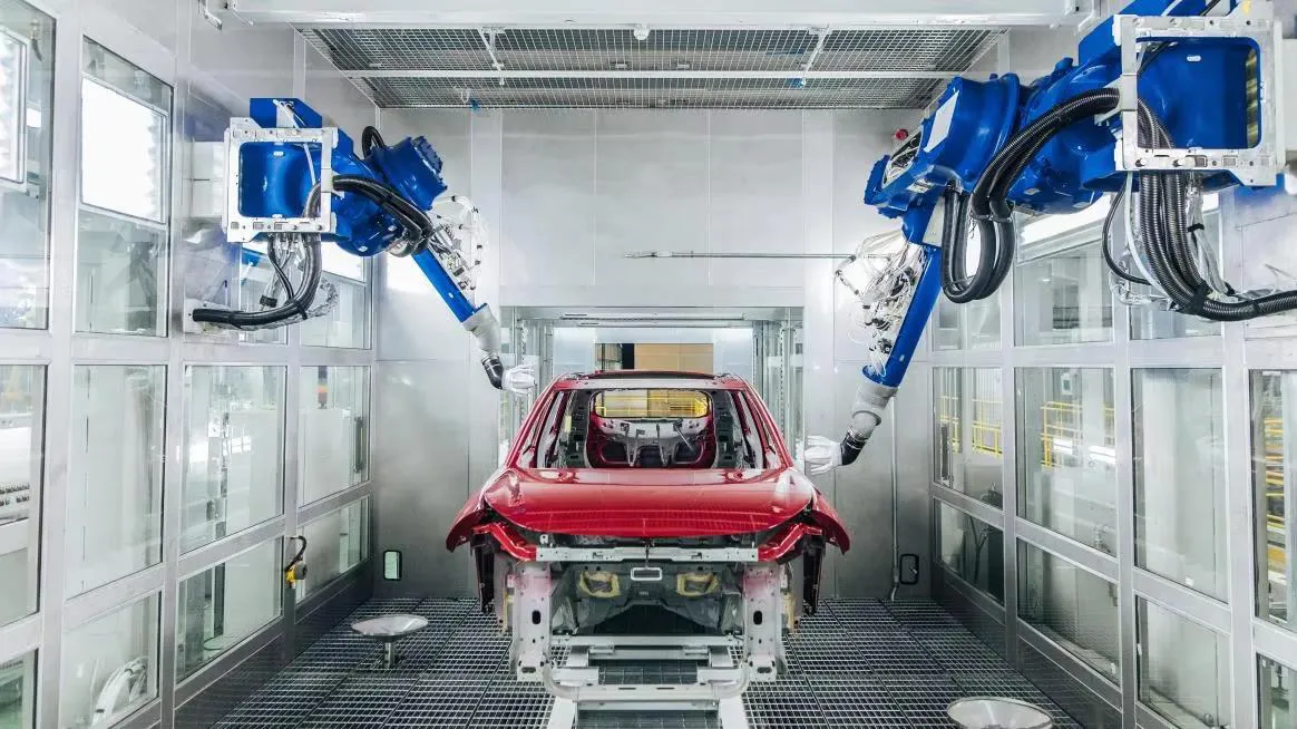 What Launch Design Means for B2B Vehicle Buyers