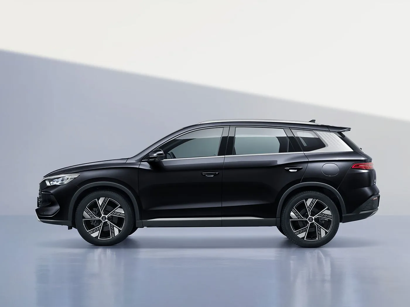 BYD Song Pro DM-i SUV compact PHEV avec véhicule hybride longue portée NEW ENERGY