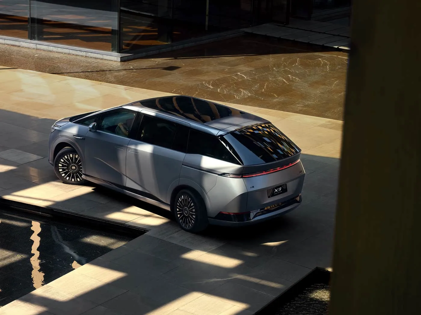 Xpeng X9 SUV monospace longue portée électrique pur direction gauche prix compétitif véhicule à énergie nouvelle