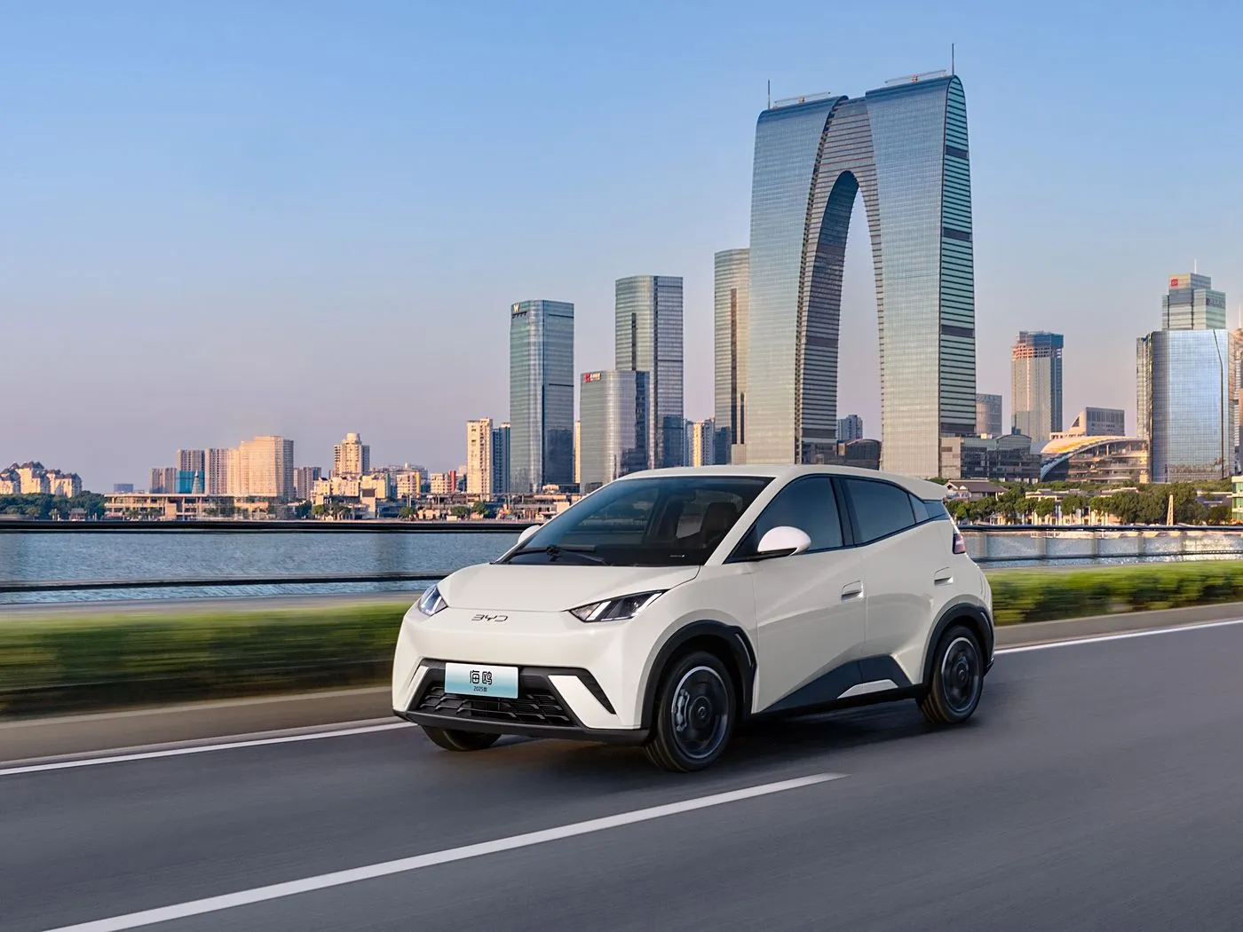 BYD Seagull EV – Mini SUV intelligent à hayon, traction avant avec caméra arrière, véhicule à nouvelle énergie alimenté au Lithium, offre spéciale