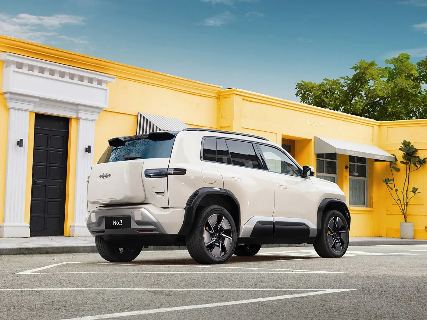 BYD Equation Leopard Titanium 3 SUV compact électrique pur avec autonomie CLTC de 501 km, L2 ADAS et performances AWD/RWD 4 portes et 5 sièges et régulateur de vitesse à pleine vitesse