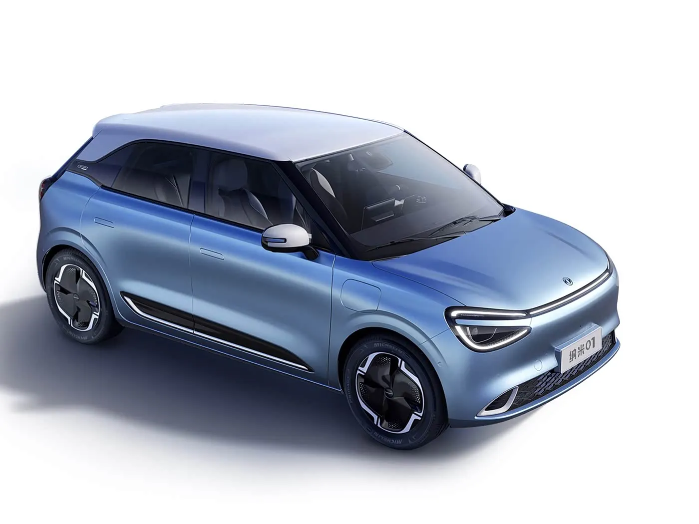 Dongfeng Nami 01 SUV compact tout électrique, véhicule électrique intelligent à grande vitesse et longue autonomie pour les déplacements urbains et familiaux