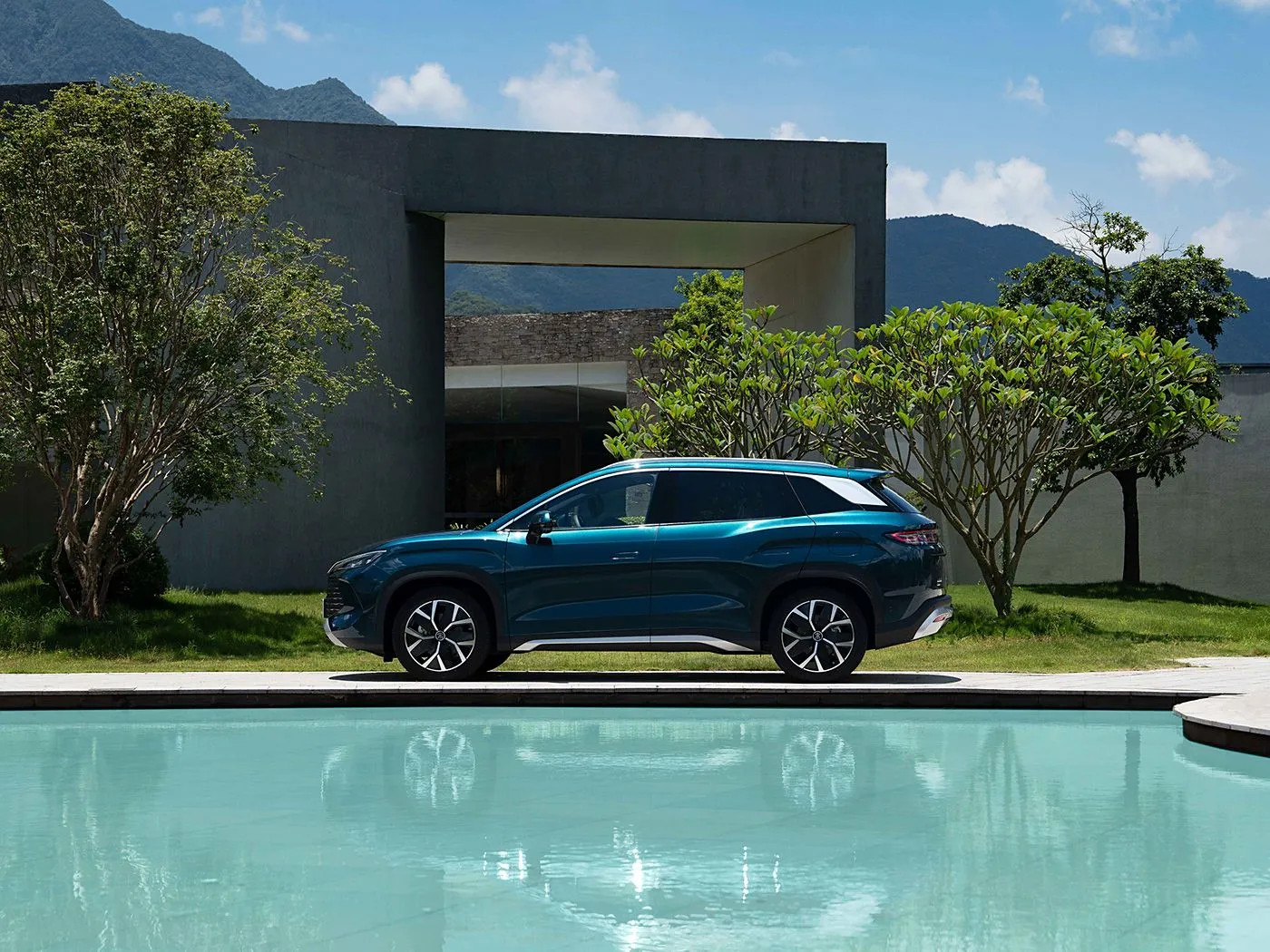 BYD Song L DM-i SUV compact PHEV Véhicule nouvelle énergie longue portée et haute vitesse DiPilot 2.0 Sièges chauffants Caméra panoramique 360°