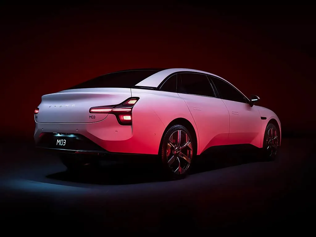 Xiaopeng 2025 Mona M03 Berline électrique longue portée 515 km Véhicule à nouvelle énergie SUV et hayon EV Batterie au lithium