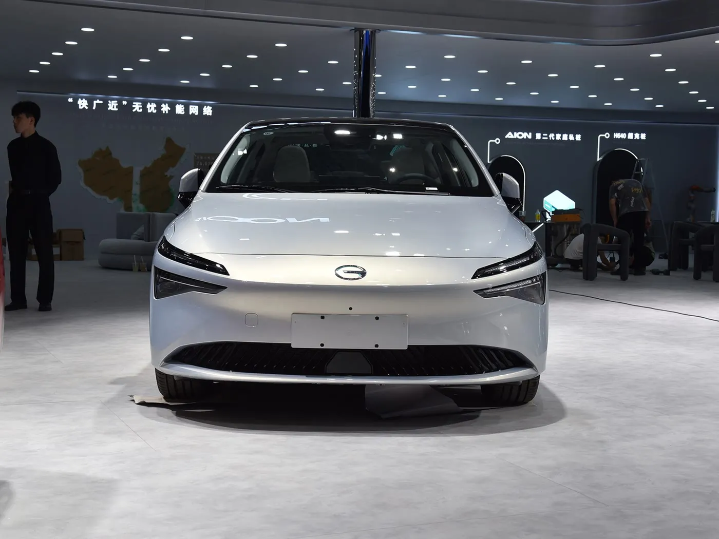 AION S MAX SUV électrique de luxe hybride EV avec fonctionnalités avancées à grande vitesse Véhicule écologique à énergie nouvelle