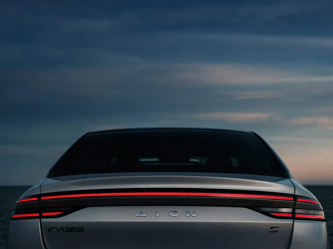 AION RT SUV électrique conduite à gauche haute vitesse EV boîte de vitesses automatique hybride Mini niveau berline nouvelle énergie véhicule pour adultes