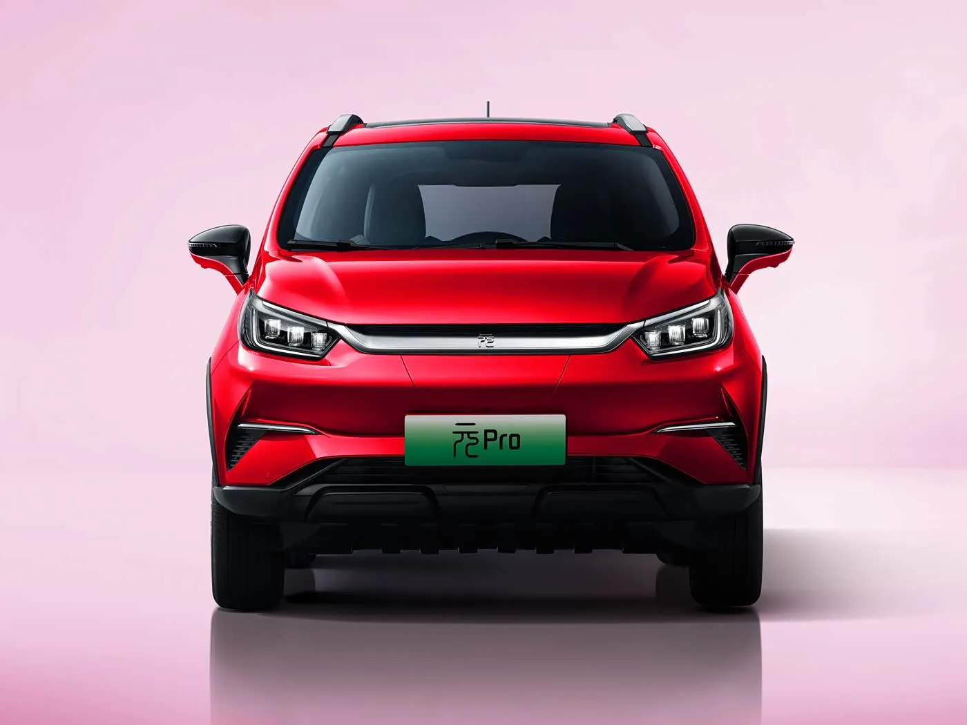 BYD Yuan Pro SUV électrique de luxe, autonomie de 320 km, fonctionnalités avancées pour la conduite urbaine, véhicule à énergie nouvelle