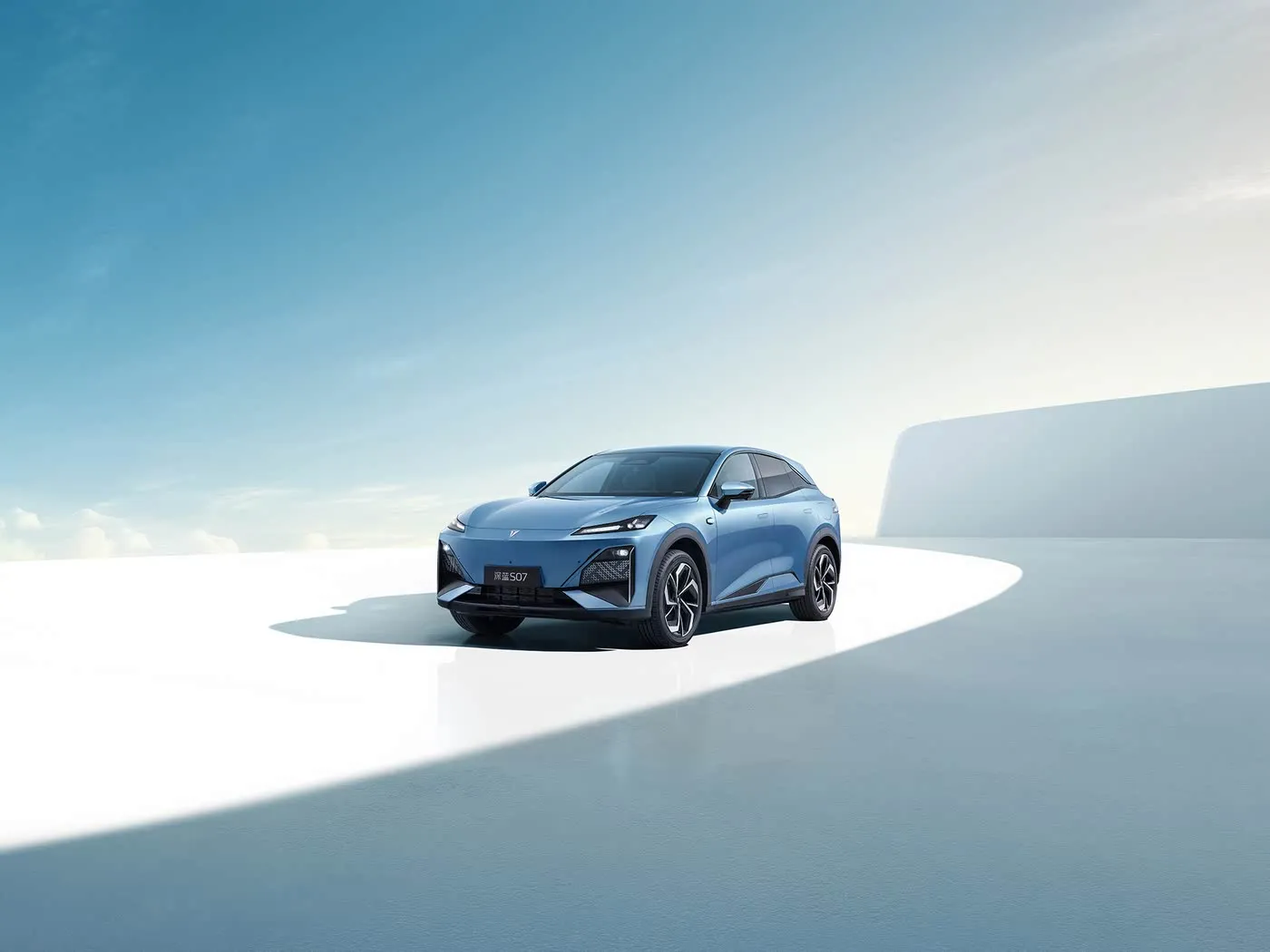 Deepal S07 nouveau véhicule énergétique SUV Premium à autonomie étendue/EV empattement longue portée 5 sièges écran en pouces