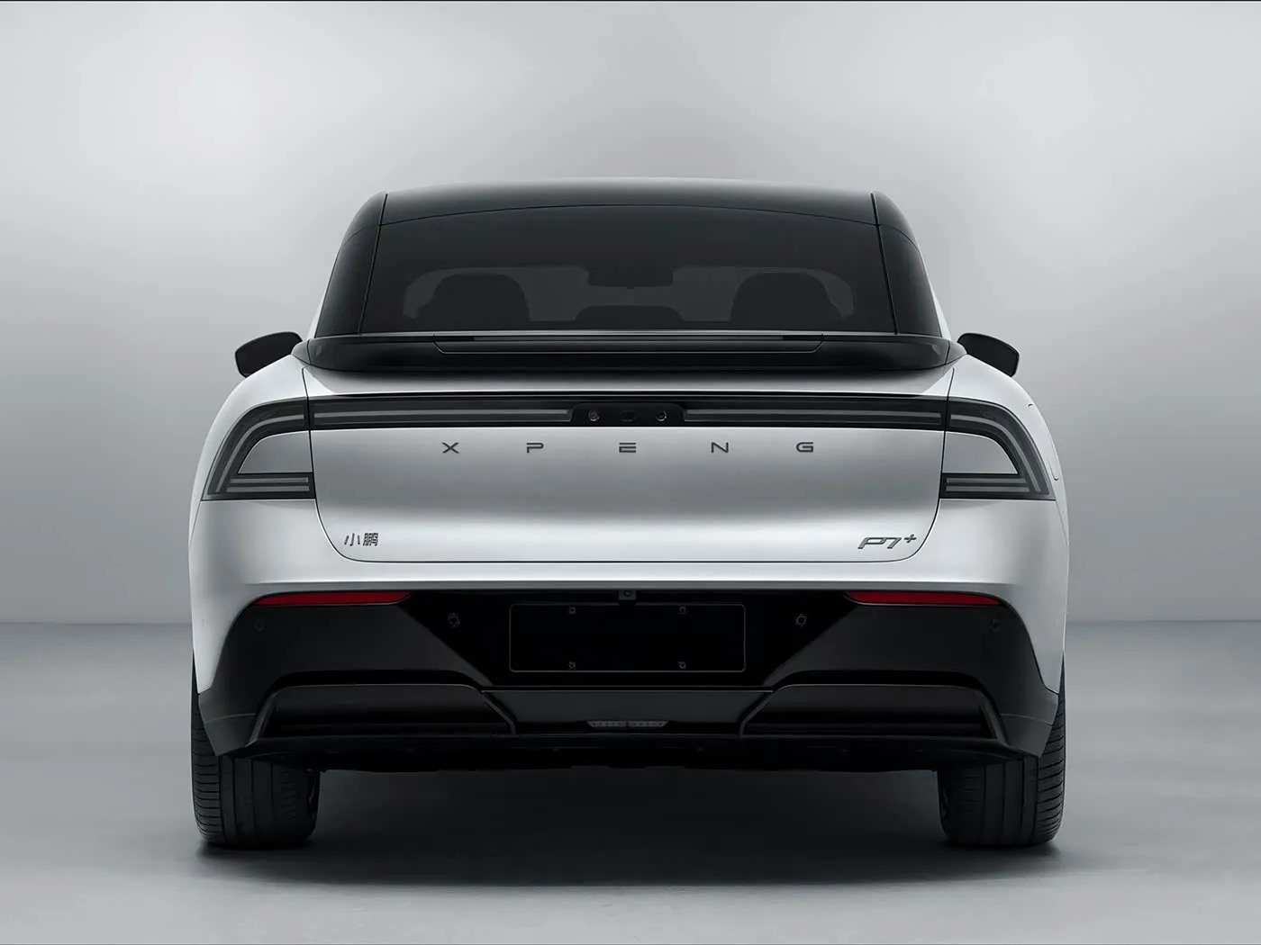 Édition limitée EV XPENG P7 + 5 places, hayon électrique pur, nouveau Design, direction à gauche, vitesse maximale de 685 km, véhicule à nouvelle énergie