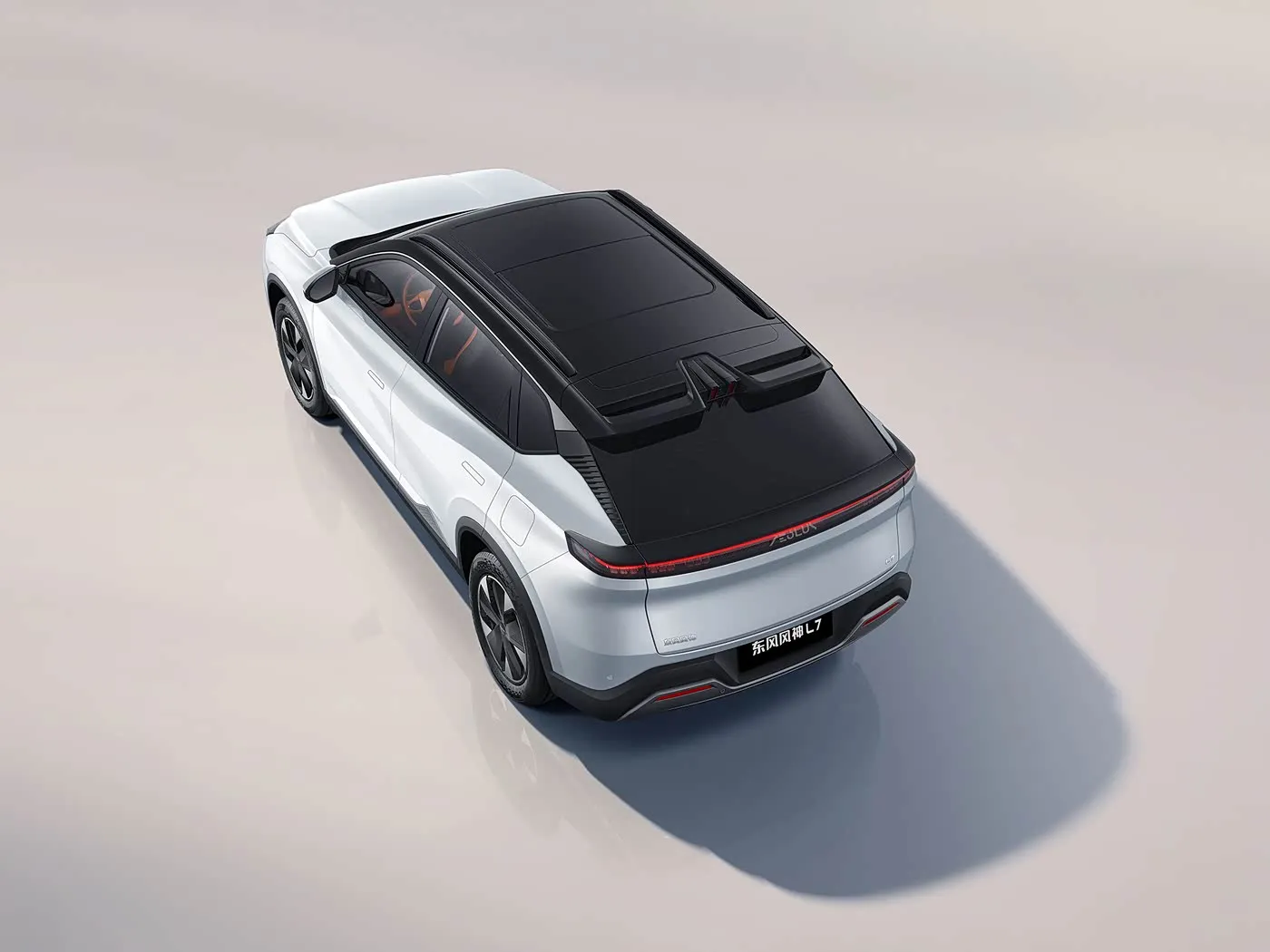 Dongfeng Aeolus L7 : SUV EV/PHEV 5 places Premium Touches Sièges en cuir Véhicule à énergie nouvelle longue autonomie